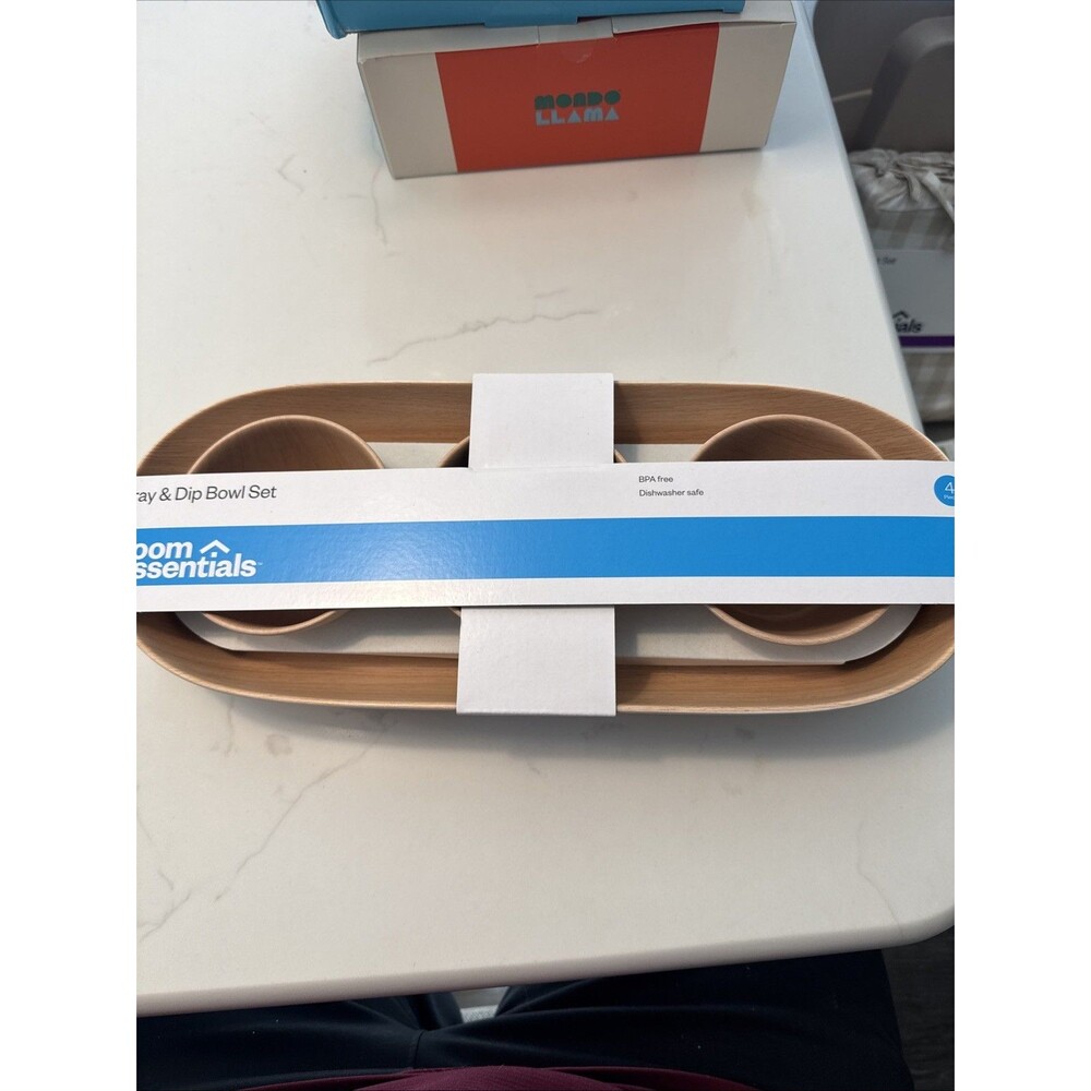 Room Essentials Tray & Dip Bowls Set Includes 3 Dip Bowls NEW BPA Free